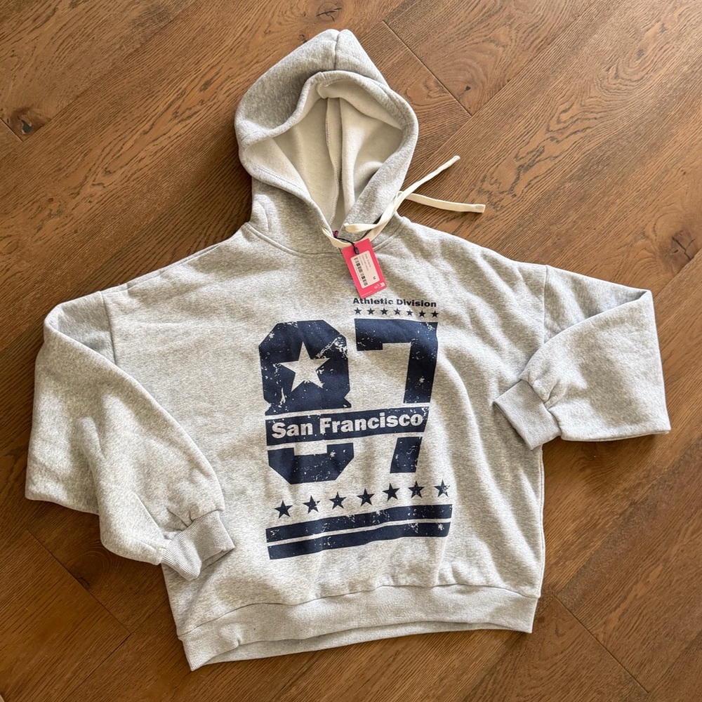 Edikted Light Gray Hoodie with Navy San Francisco 97 Graphic